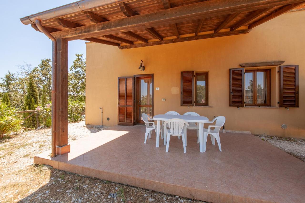 Villa Il Castelluccio - By Bolgheri Holiday à Monteverdi Marittimo Extérieur photo